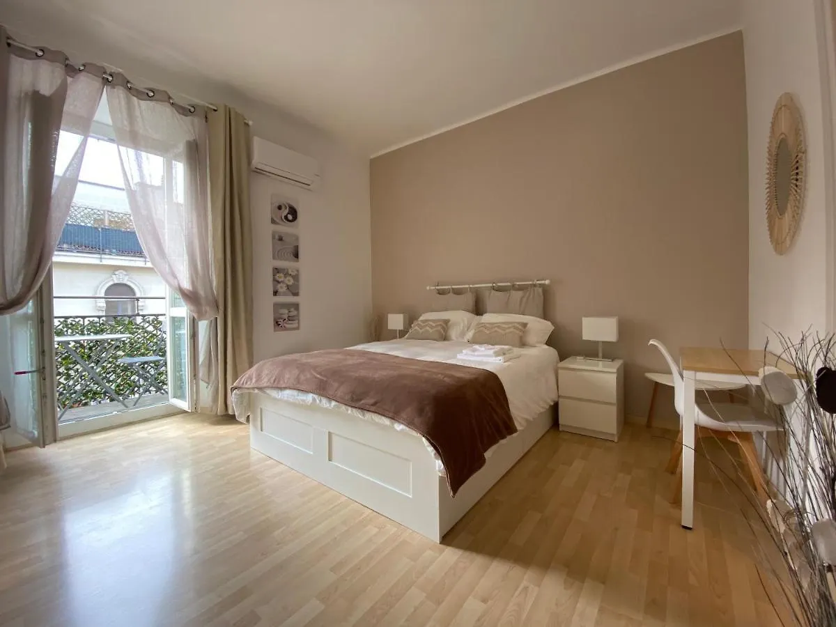 Chic Design Flat In Piero Della Francesca Apartment Milan 0*,  Italy